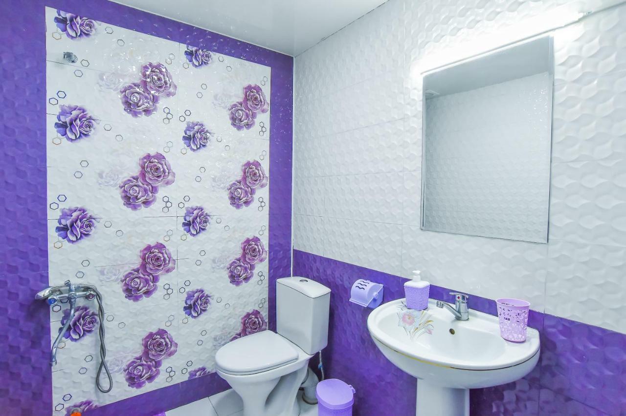 Hotel 9Th Sky Kutaiszi Kültér fotó